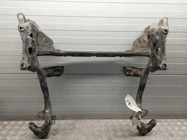 Audi A8 S8 D4 Etuapukehys OEM 4H0399252A image 3