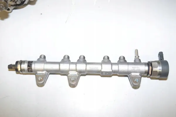 Kraftstoffsystem OEM 8472208 für BMW 2 Active Tourer image 6