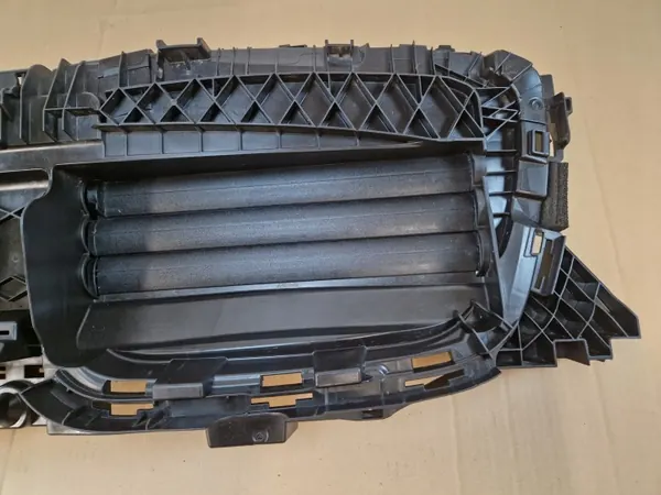 BMW OEM 51745A22690 Storette de Ventilation Volant image 10