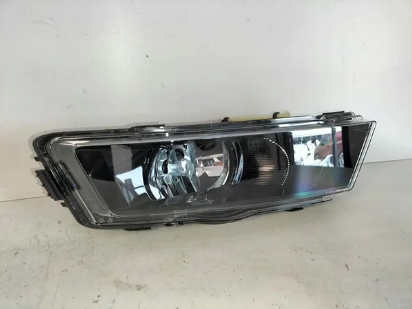 Lâmpada Halógena Direita SKODA RAPID 12- image 3