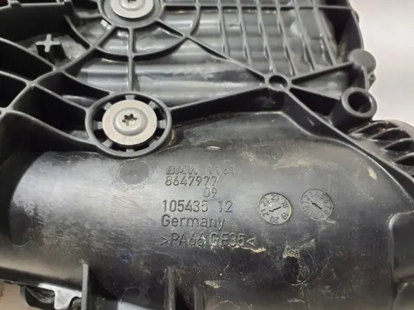Colector de admisión BMW OE usado OEM 8647977 image 4