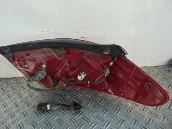 HYUNDAI I20 1.2B 2013 Luz Trasera Izquierda 92401-4P500 image 2