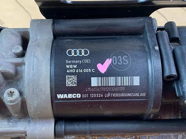 Compressore sospensione Wabco Audi A8 image 5