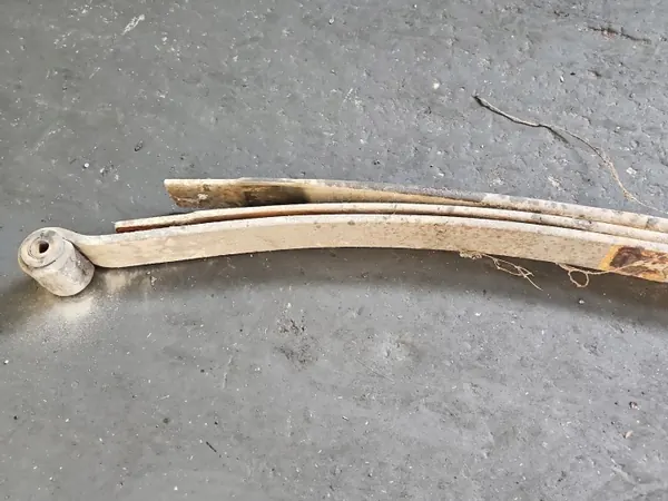 Ressort à lames arrière OEM IMPRK1503334 pour Mercedes image 3