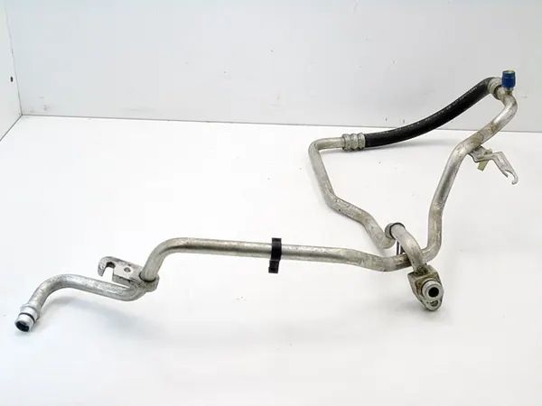 Air Conditioning Pipe Nissan Almera Tino 2002 2.2 DI DCI image 4