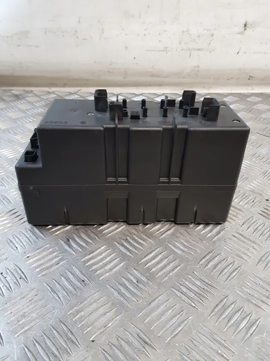 Pompe de verrouillage central OEM 2208000648 - Occasion image 10