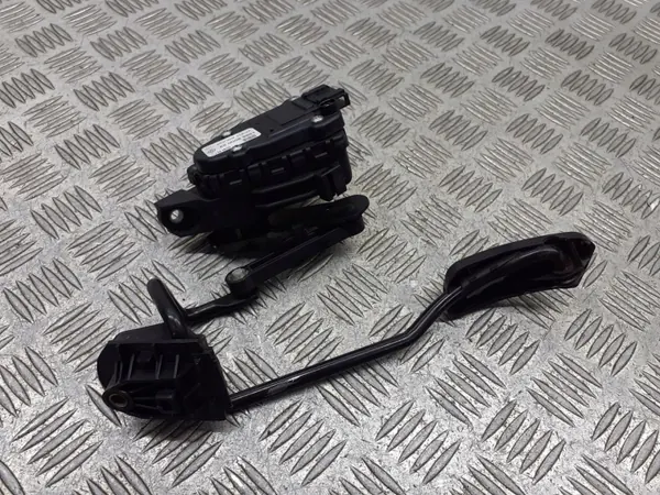 Potentiomètre gaz Renault OEM 8200089851 - Occasion image 2