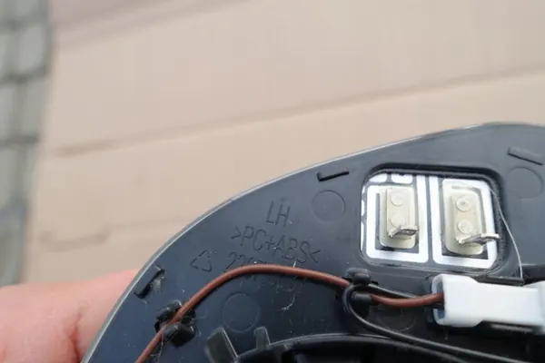 Inserção vidro espelho esquerdo Tesla Model 3 OEM image 3