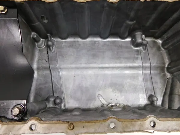 Oljetank 2.0 TDCI HDI Volvo V50 S40 Peugeot 407 307 image 9