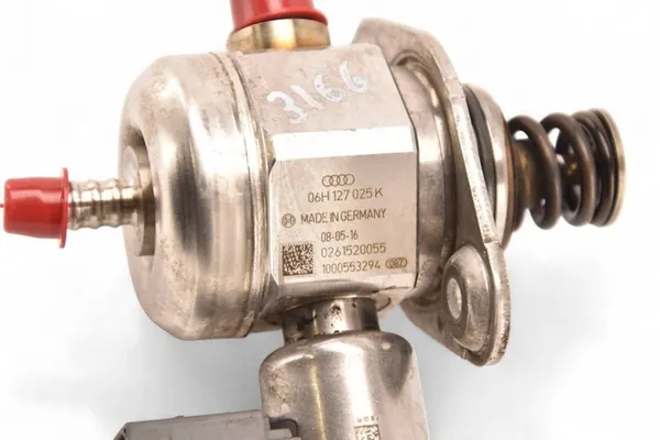 Hochdruckkraftstoffpumpe Audi A4 S4 B8 2009 06H127025K image 5