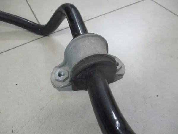 Fiat 500E 13-19 fram stabiliserarlänk OEM image 5