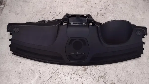 Mercedes GLE W166 mittkonsol OEM - Läder image 6