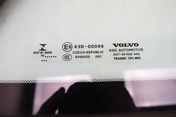 Vidrio de carrocería derecho Volvo XC90 II OEM 1274738895 image 3