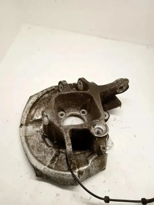 OEM 6852893 Bakre Höger Hjulnav BMW 6 Cabrio image 3