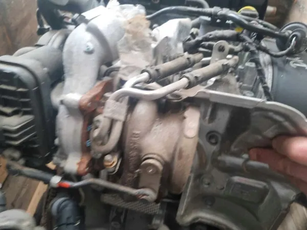 Turboahtim OEM 04L253016H VW Group 1.6 TDI image 2