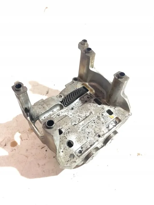Pièce Ford OE FB5E-6K360-BE d'occasion pour voitures essence image 4