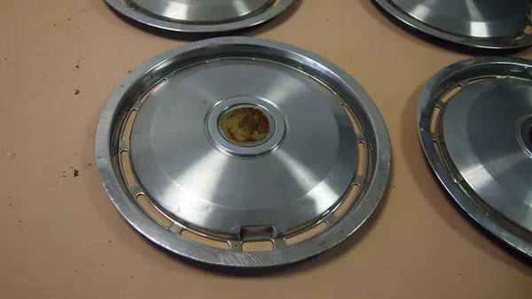 Bouchon en métal BMW e30 e28 e21 1 pièce image 2