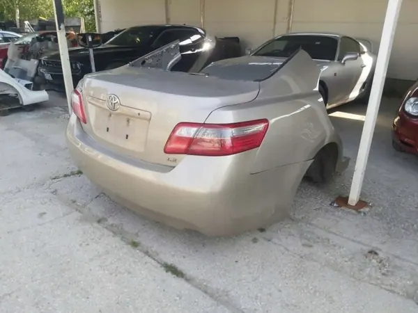 Toyota Camry B-Säule rechts OEM CAMRY XV40 image 6