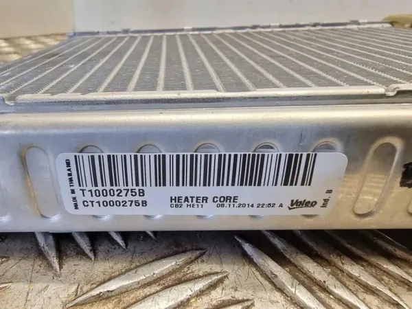Mercedes-Benz GL X166 Värmekärna OEM T1000275B image 5