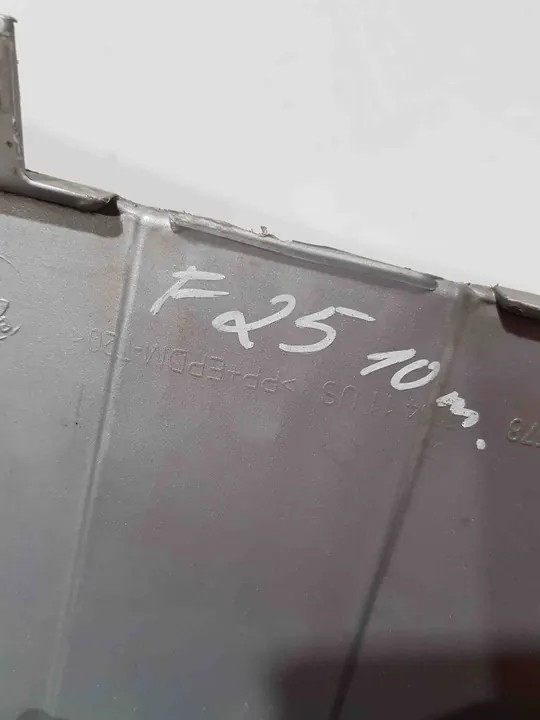 BMW X3 F25 Frontbågar 2010 OEM 51117258578 image 4