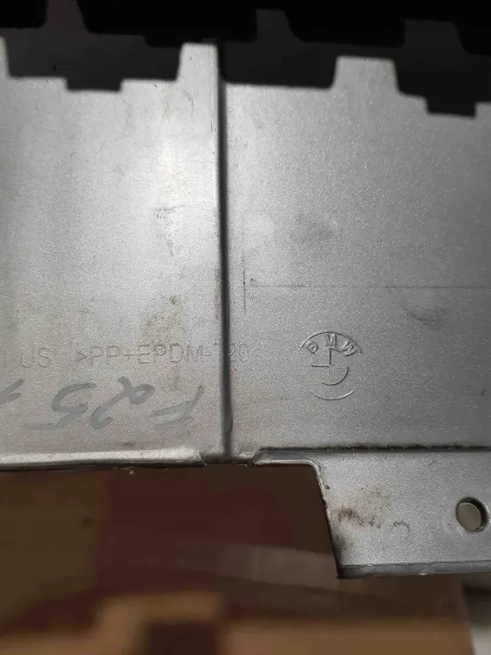 BMW X3 F25 Frontbågar 2010 OEM 51117258578 image 7