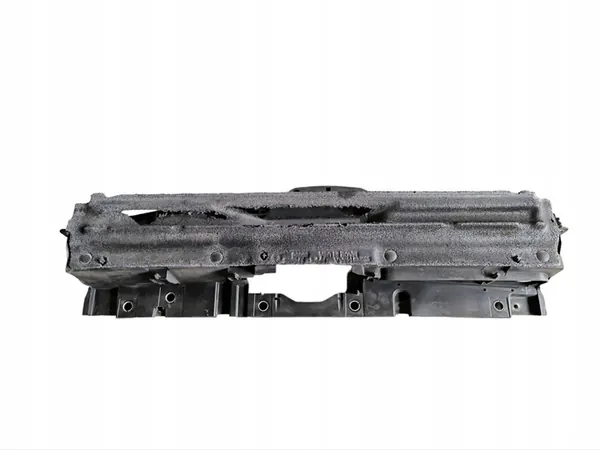 Chrysler Pacifica 2018 Radiator Mounting Panel Upper OEM image 3