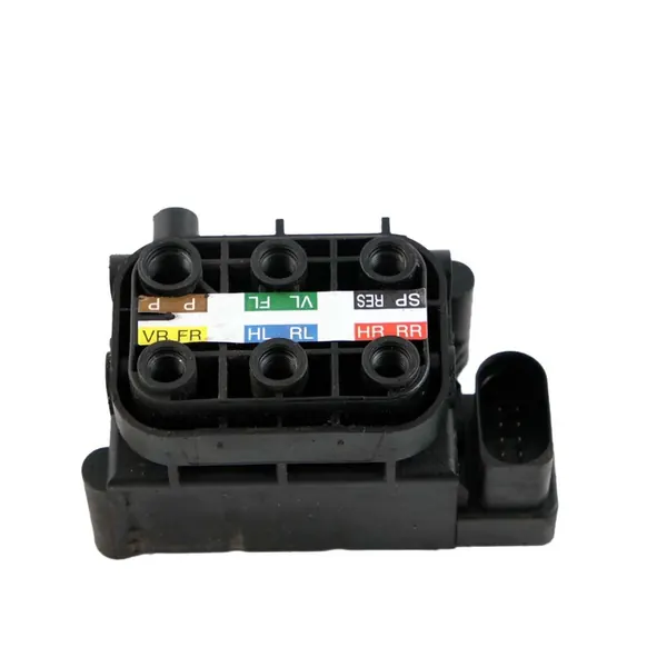 Mercedes W221 Suspension Valve Distributor A2123200358 image 1