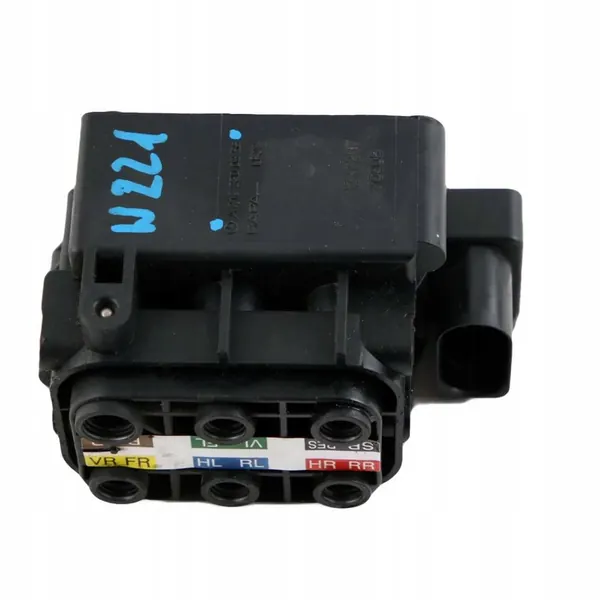Mercedes W221 Suspension Valve Distributor A2123200358 image 9