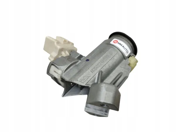 Toyota Yaris II kofferbakslot OEM N0502241/256B image 5