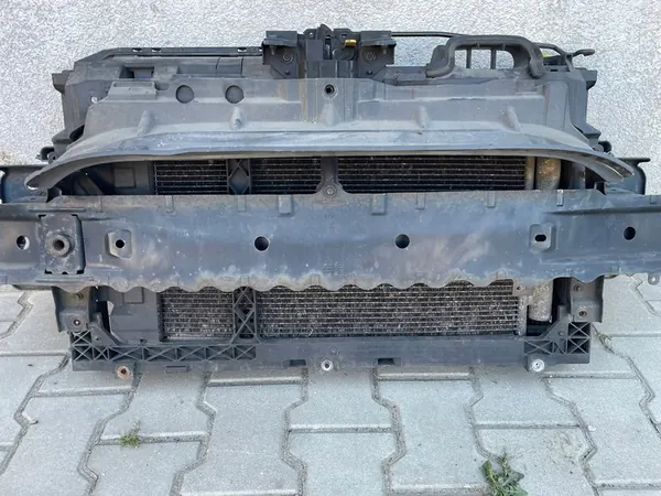 FORD FIESTA MK7 VI MKVII 1.4 Suporte de Radiador Frontal image 4