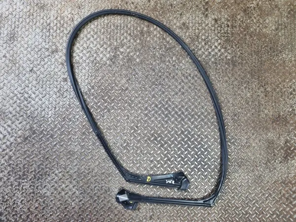 Moldura de pilar A Mercedes-Benz OEM A2976734200 image 5