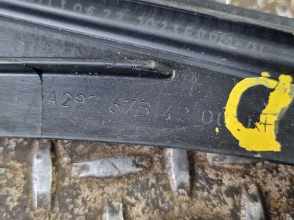 Moldura de pilar A Mercedes-Benz OEM A2976734200 image 7