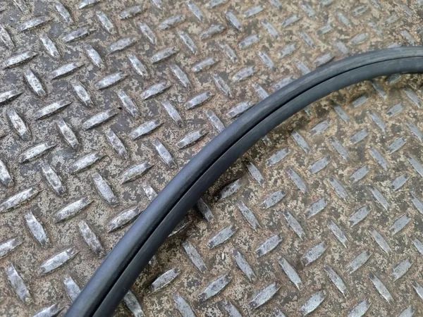 Moldura de pilar A Mercedes-Benz OEM A2976734200 image 8