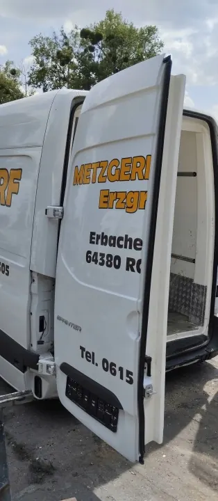 OEM-kyld karossenhet för Mercedes Sprinter 907 image 8