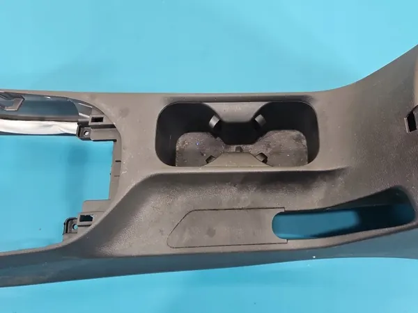 Accoudoir tunnel OEM 84670-G4000 pour Hyundai i30 III image 5