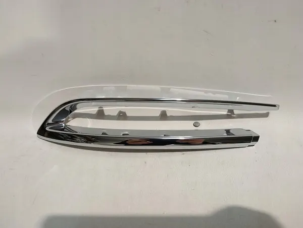 Takapuskuri kromiliitin oikea BMW 5 F10 OEM 51127341676 image 7