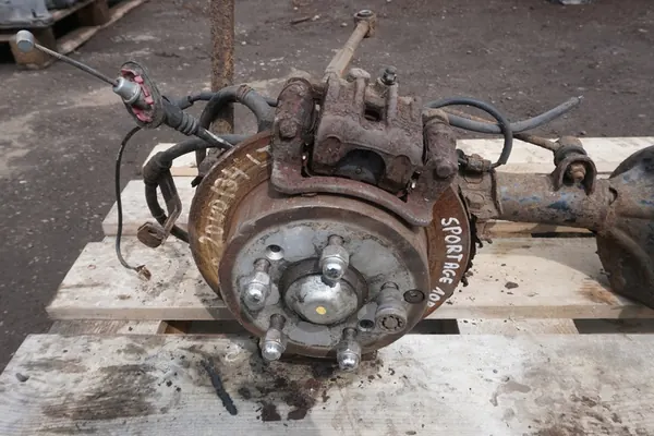 KIA SPORTAGE II 2WD Sospensione McPherson Posteriore Sinistra image 3