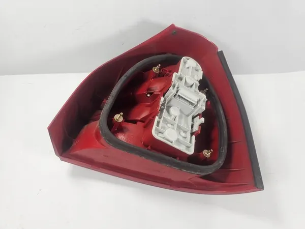 Audi A3 8L Lámpara Trasera Izquierda 8L0945095A image 3