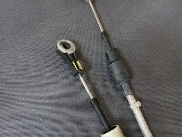 Volvo V40 II Versnellingskoppeling OEM 31280505 - Gebruikt image 4