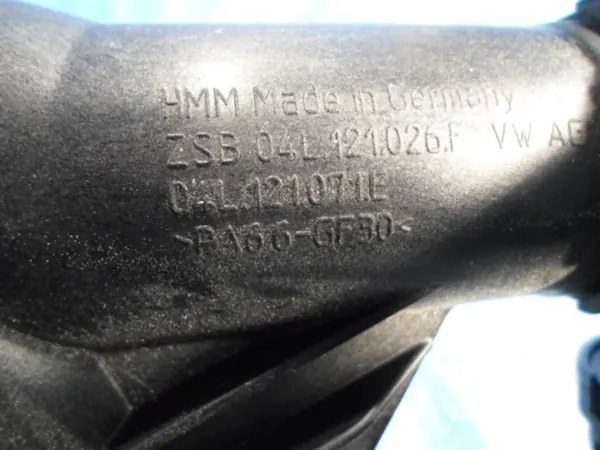Manguera de agua VW Audi Seat 1.6 TDI OEM 04L121071E image 3
