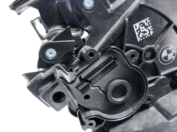 Vänster bakdörrlås BMW G05 SUV 7477703 OEM image 4