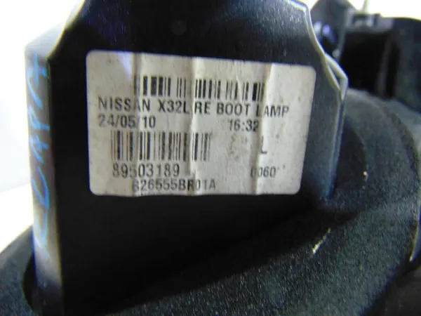 Luz trasera izquierda Nissan Qashqai I J10 Lift OEM image 7