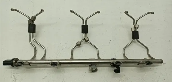 Brandstofrail Sensor BMW M2 M3 M4 F80 F87 S55B30 image 2