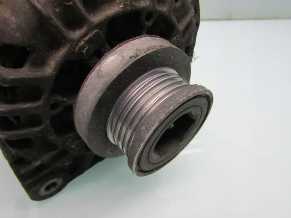 CLIO II 02R 1.5 DCI Alternator image 5