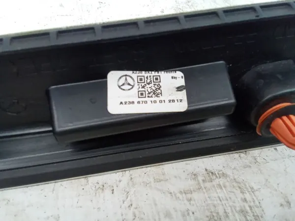Mercedes-Benz E W238 Hecktür Fensterdichtung OEM A2386701001 image 5
