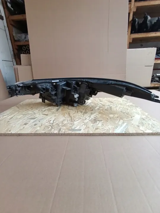 Faro derecho OEM BCVFDRE para Toyota C-HR 2019-2022 image 6