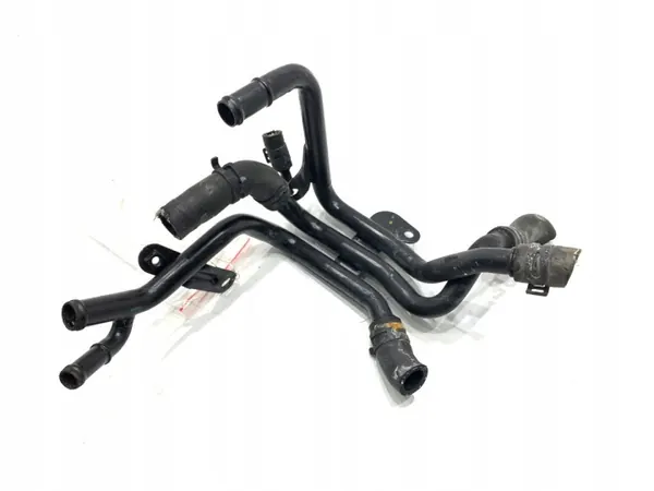Tubería de agua OEM 04L121064AC para Audi A3 8V 1.6 110CV image 3