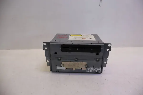 BMW CIC Navigationsgerät OEM 9286465 - Gebraucht image 2