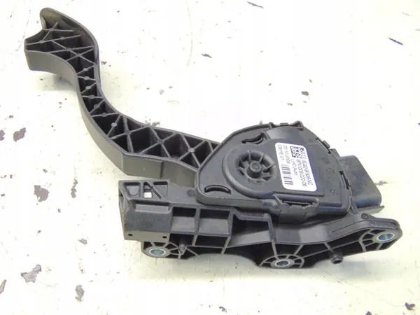 Pédale d'accélérateur OEM 6G92-9F836-NC Ford Mondeo image 3