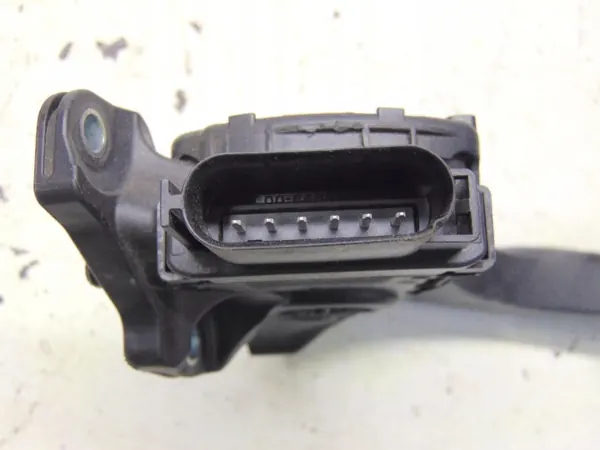 Pédale d'accélérateur OEM 6G92-9F836-NC Ford Mondeo image 6